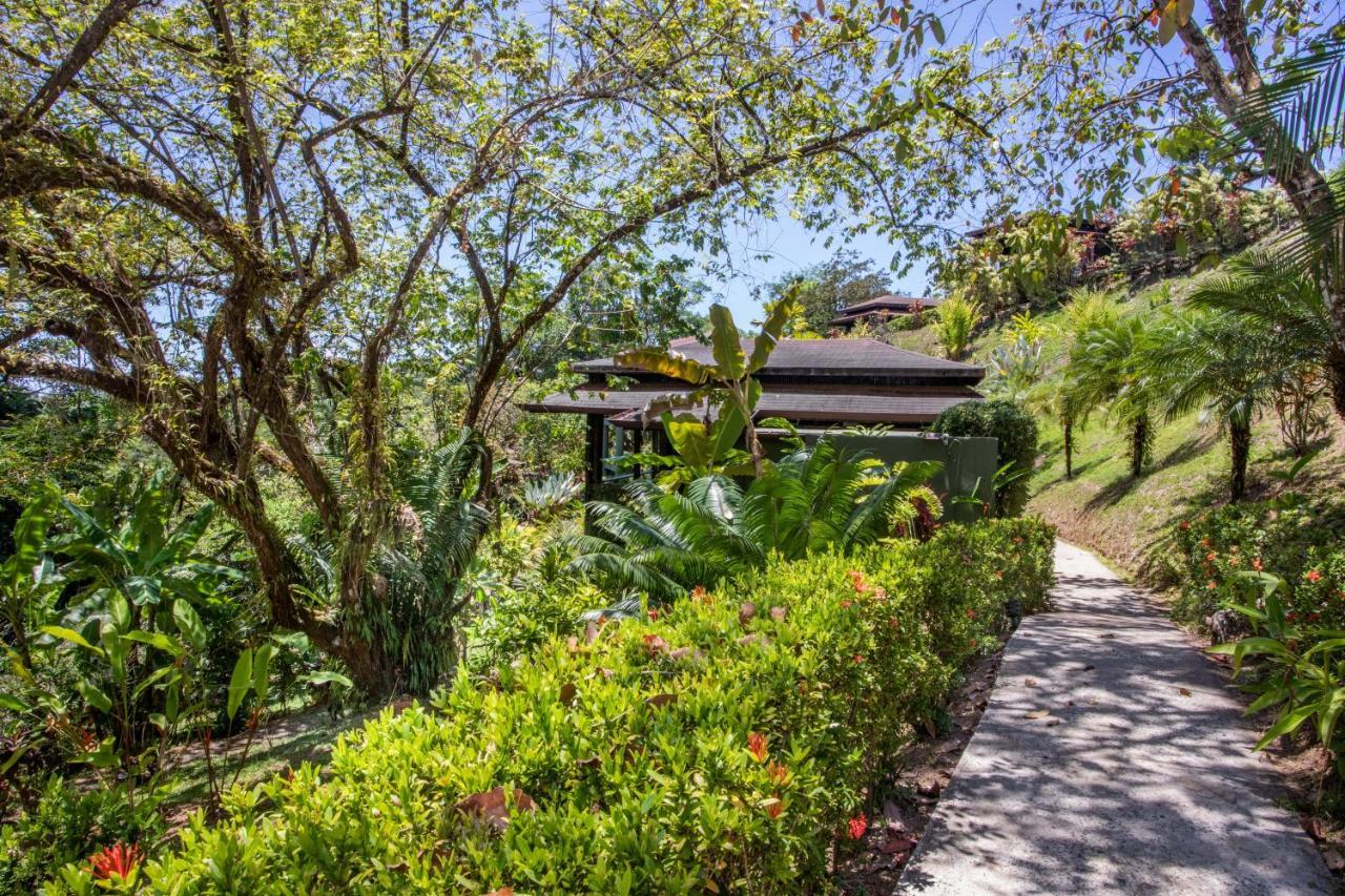 Tiki Villas Rainforest Lodge - Adults Only Увита Экстерьер фото